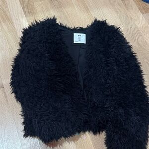H&M Black Fluffy Vest
